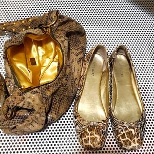 LADIES SHOES AND HANDBAG